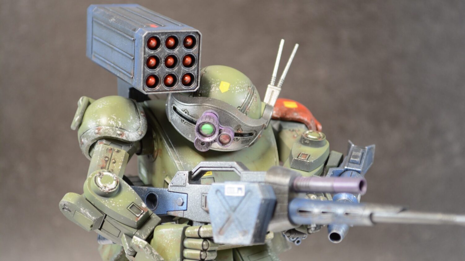 ウェーブ（WAVE）の1/24スケール スコープドッグ レッドショルダーカスタムを汚して完成させます。⑬　完成編その２武装編です。（装甲騎兵ボトムズ）の画像