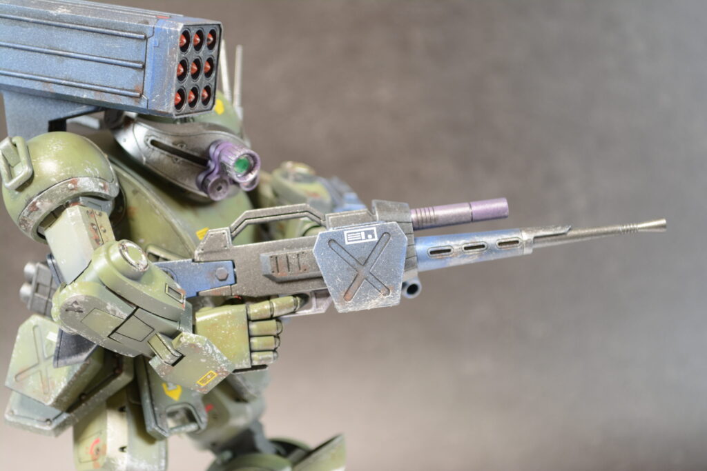 ウェーブ（WAVE）の1/24スケール スコープドッグ レッドショルダーカスタムを汚して完成させます。⑬　完成編その２武装編です。（装甲騎兵ボトムズ）の画像