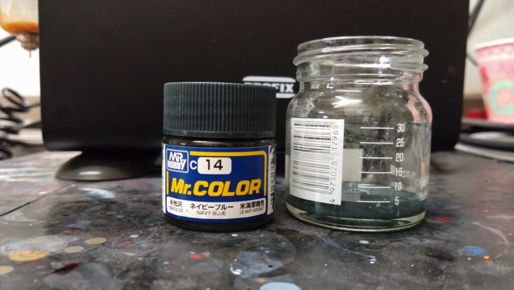 ハセガワ（Hasegawa）の1/72 VF-1 ストライクガウォークバルキリーを作成します。⑨エアブラシでグラデーション塗装、黒立ち上げ塗装を楽しむ。その２の画像