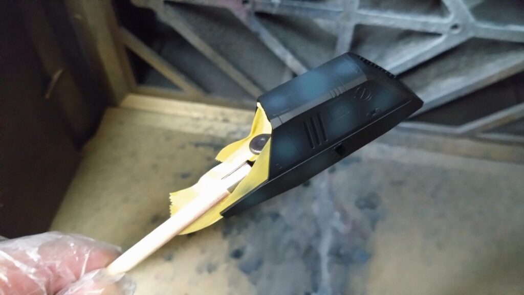 ハセガワ（Hasegawa）の1/72 VF-1 ストライクガウォークバルキリーを作成します。⑨エアブラシでグラデーション塗装、黒立ち上げ塗装を楽しむ。その２の画像