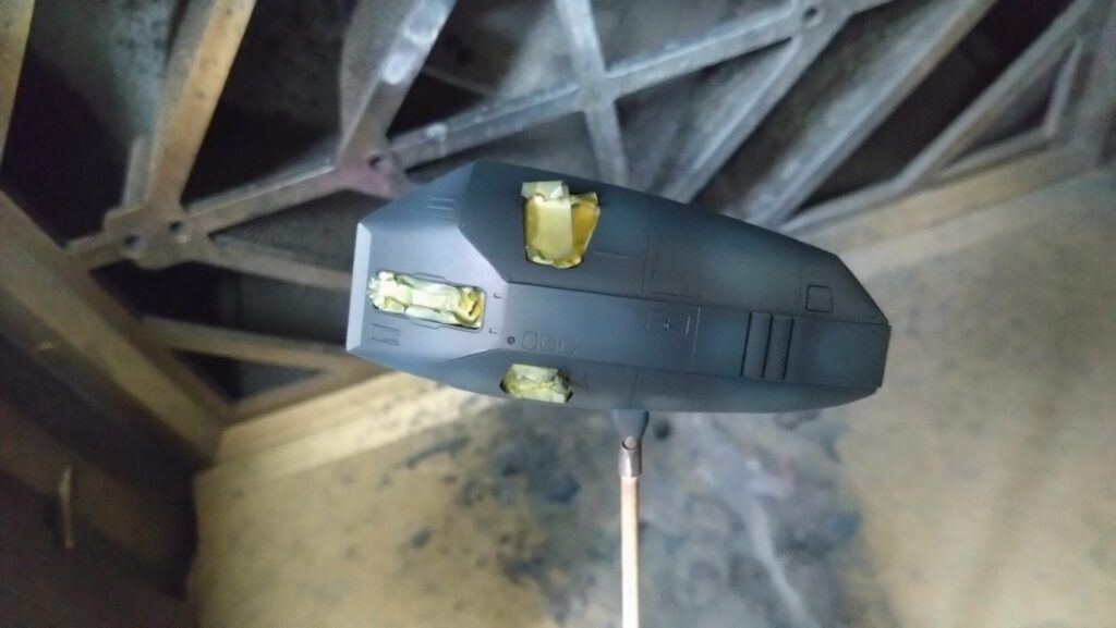 ハセガワ（Hasegawa）の1/72 VF-1 ストライクガウォークバルキリーを作成します。⑨エアブラシでグラデーション塗装、黒立ち上げ塗装を楽しむ。その２の画像