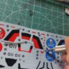 ハセガワ（Hasegawa）の1/72 VF-1 ストライクガウォークバルキリーを作成します。⑪大量の水転写式デカールを貼り付けるが、破れてしまった・・の画像