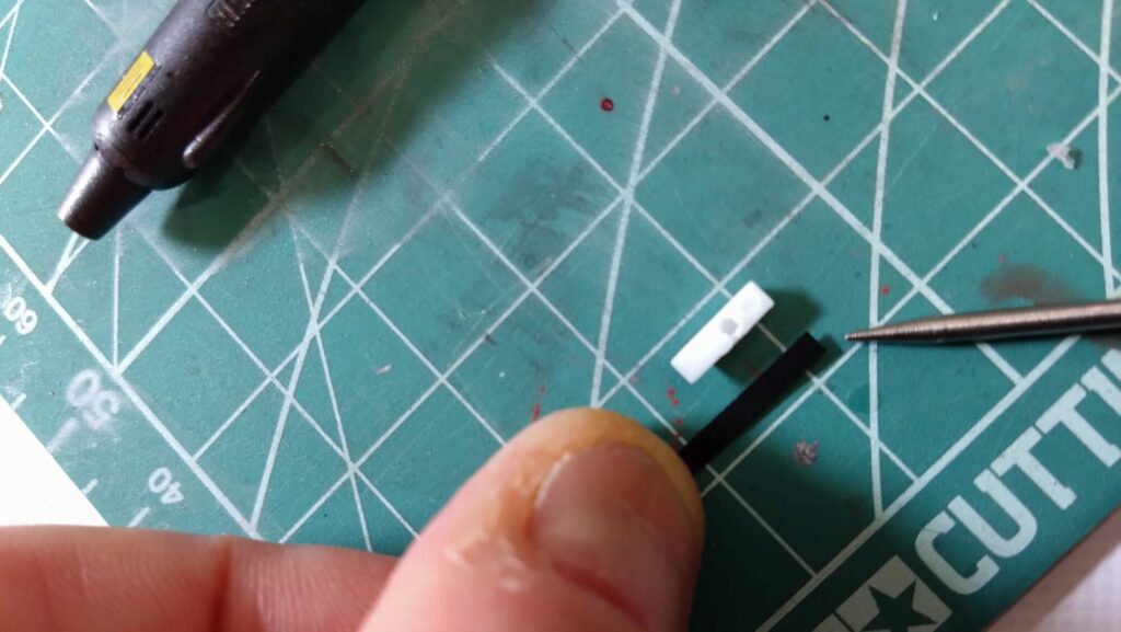 ハセガワ（Hasegawa）の1/72 VF-1 ストライクガウォークバルキリー、今回の最終組み立てで完成ですの画像