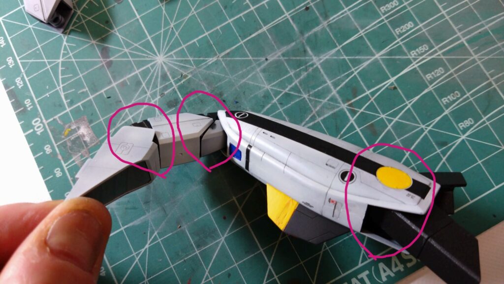 ハセガワ（Hasegawa）の1/72 VF-1 ストライクガウォークバルキリー、今回の最終組み立てで完成ですの画像