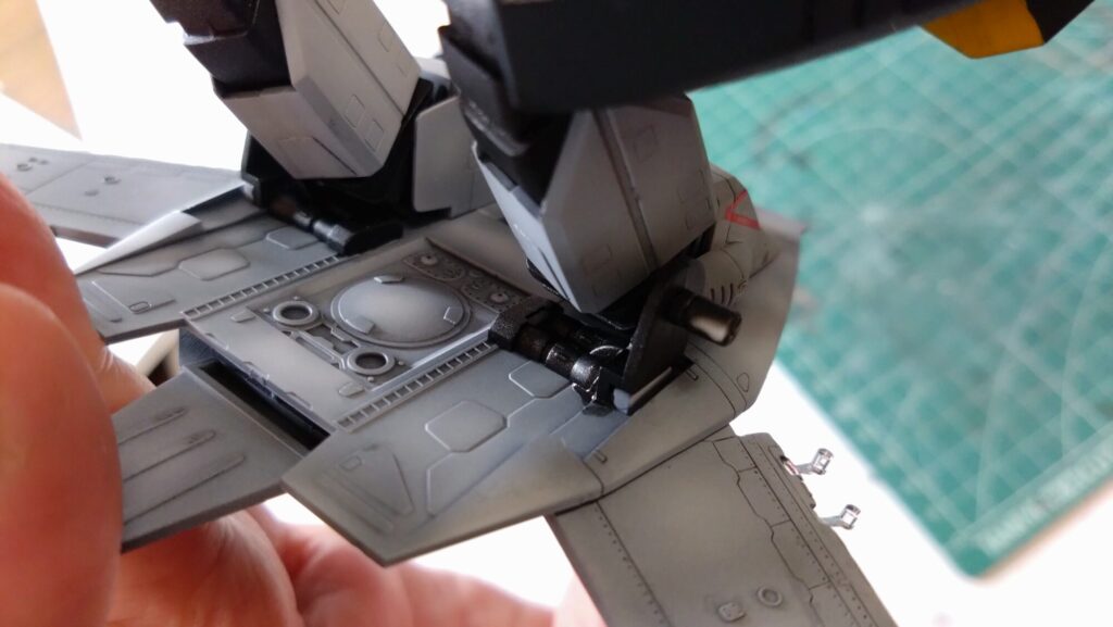 ハセガワ（Hasegawa）の1/72 VF-1 ストライクガウォークバルキリー、今回の最終組み立てで完成ですの画像