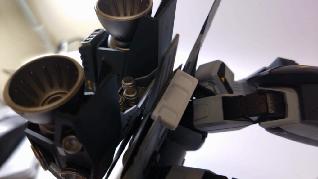 ハセガワ（Hasegawa）の1/72 VF-1 ストライクガウォークバルキリー、今回の最終組み立てで完成ですの画像