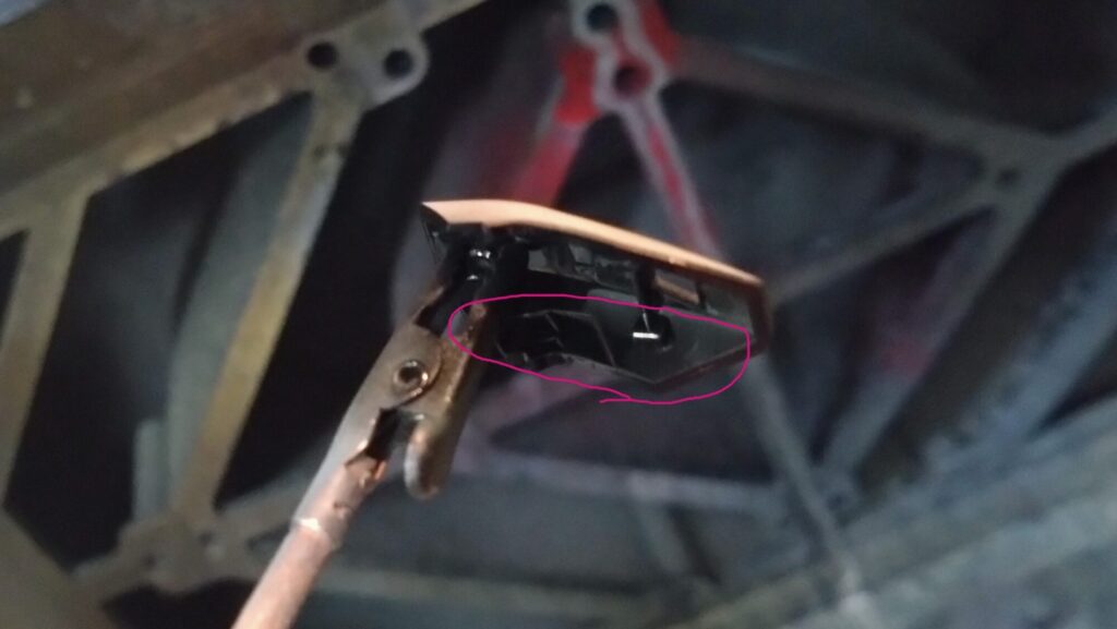 MG 1/100 ナラティブガンダム C装備 Ver.Kaを塗装作成します。④塗装作業の最初はサーフェイサーを吹くことから・・・。（機動戦士ガンダムNT）の画像