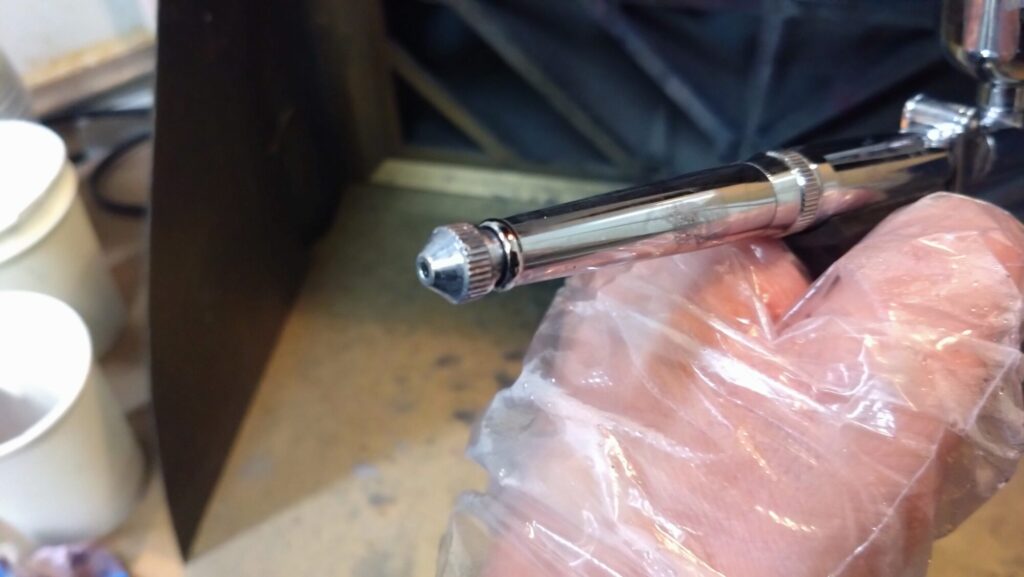 MG 1/100 ナラティブガンダム C装備 Ver.Kaを塗装作成します。⑥トリガーアクションで黒立ち上げ塗装が上手になりたい。（機動戦士ガンダムNT）の画像