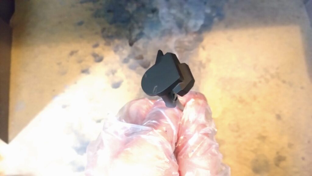 MG 1/100 ナラティブガンダム C装備 Ver.Kaを塗装作成します。⑥トリガーアクションで黒立ち上げ塗装が上手になりたい。（機動戦士ガンダムNT）の画像