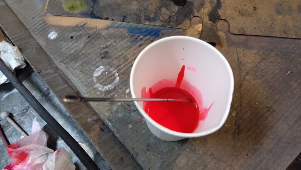 MG 1/100 ナラティブガンダム C装備 Ver.Kaを塗装作成します。⑧サイコフレームをギラっと塗装したいので下地にシルバーを塗る。（機動戦士ガンダムNT）の画像