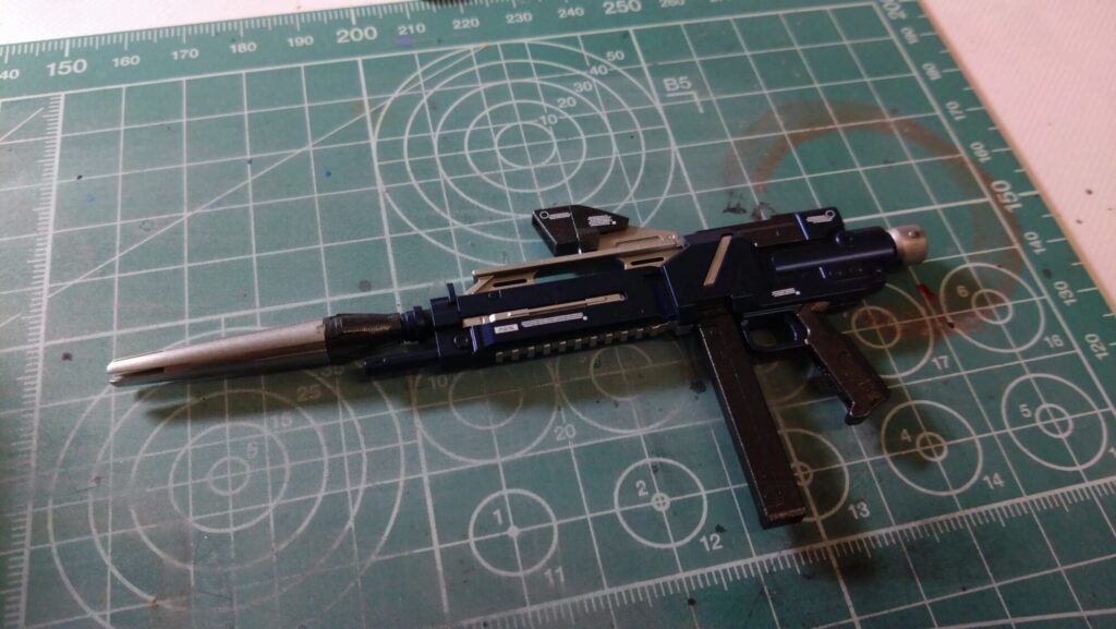 MG 1/100 ナラティブガンダム C装備 Ver.Kaを塗装作成します。⑫つや消しや半つや、パールコートで仕上げます。（機動戦士ガンダムNT）の画像