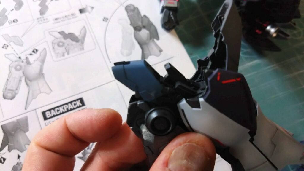 MG 1/100 ナラティブガンダム C装備 Ver.Kaを塗装作成します。⑫つや消しや半つや、パールコートで仕上げます。（機動戦士ガンダムNT）の画像