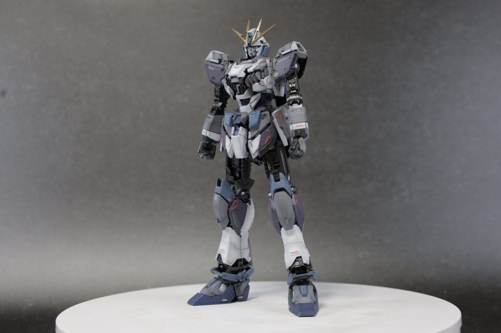 MG 1/100 ナラティブガンダム C装備 Ver.Kaを塗装作成します。⑬ナラティブガンダム完成編。ユニコーン、νガンダムと並べてみますの画像