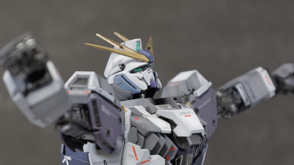 MG 1/100 ナラティブガンダム C装備 Ver.Kaを塗装作成します。⑬ナラティブガンダム完成編。ユニコーン、νガンダムと並べてみますの画像