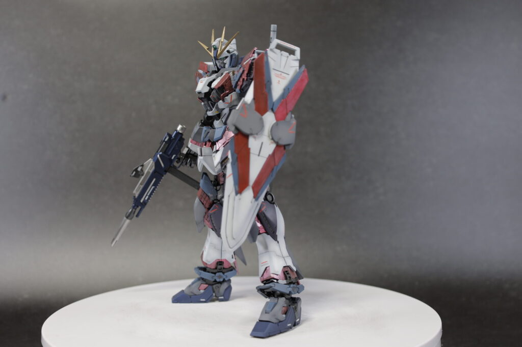 MG 1/100 ナラティブガンダム C装備 Ver.Kaを塗装作成します。⑬ナラティブガンダム完成編。ユニコーン、νガンダムと並べてみますの画像