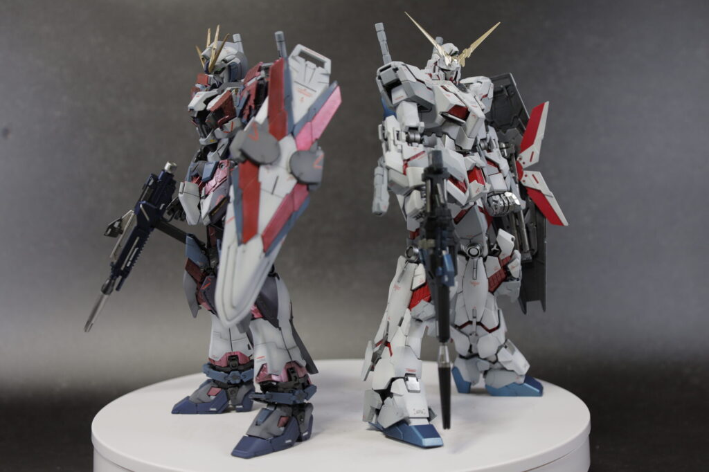 MG 1/100 ナラティブガンダム C装備 Ver.Kaを塗装作成します。⑬ナラティブガンダム完成編。ユニコーン、νガンダムと並べてみますの画像