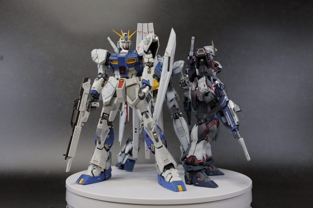 MG 1/100 ナラティブガンダム C装備 Ver.Kaを塗装作成します。⑬ナラティブガンダム完成編。ユニコーン、νガンダムと並べてみますの画像