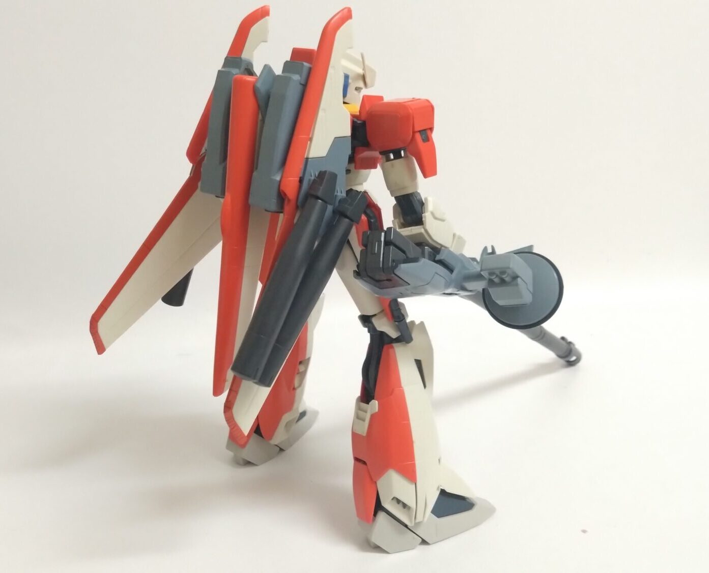 中古組み立て済みのMGゼータプラスA1+C1を分解して合成します。中古MGガンプラを再構築しながら改造する準備をするの画像