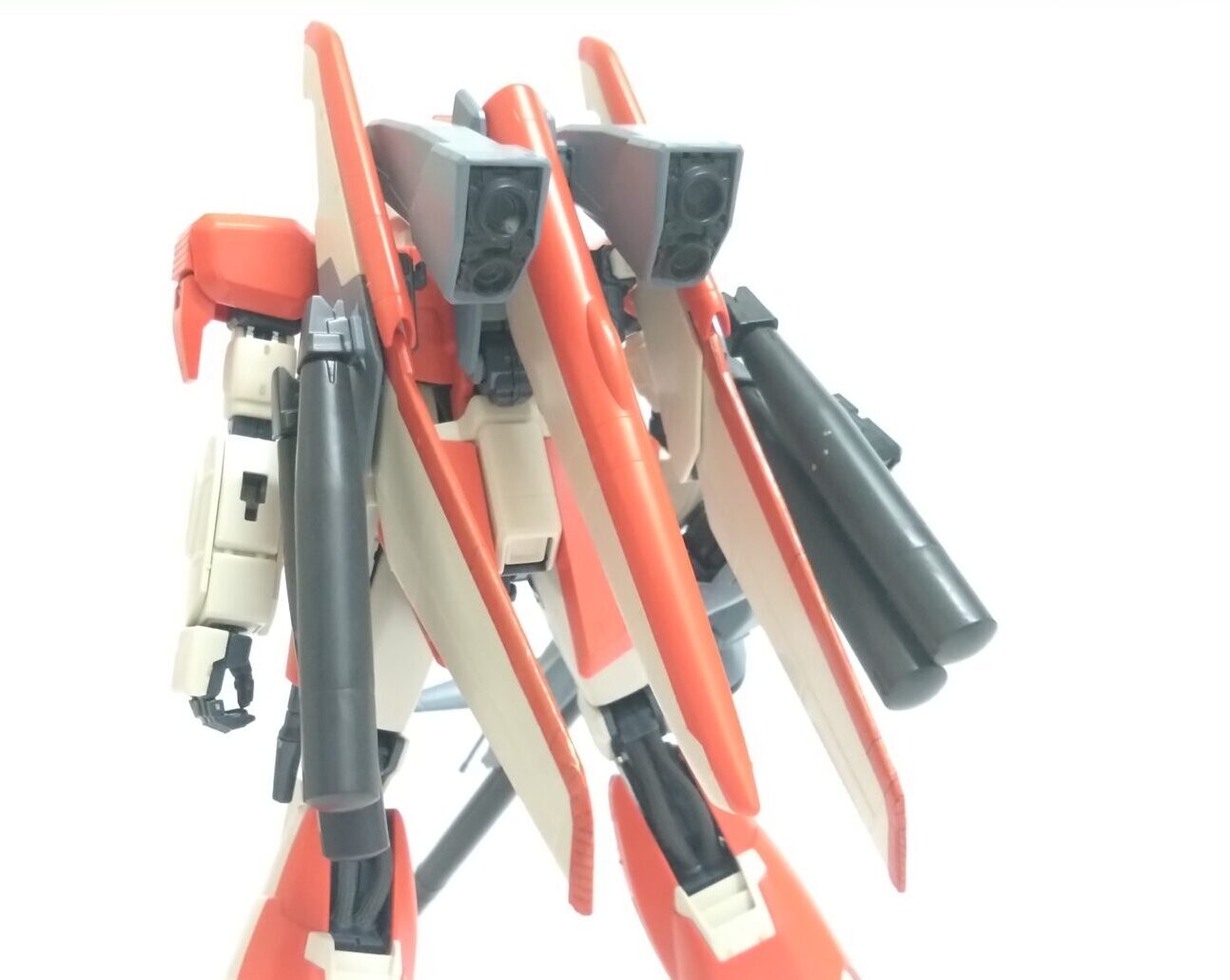 中古組み立て済みのMGゼータプラスA1+C1を分解して合成します。中古MGガンプラを再構築しながら改造する準備をするの画像