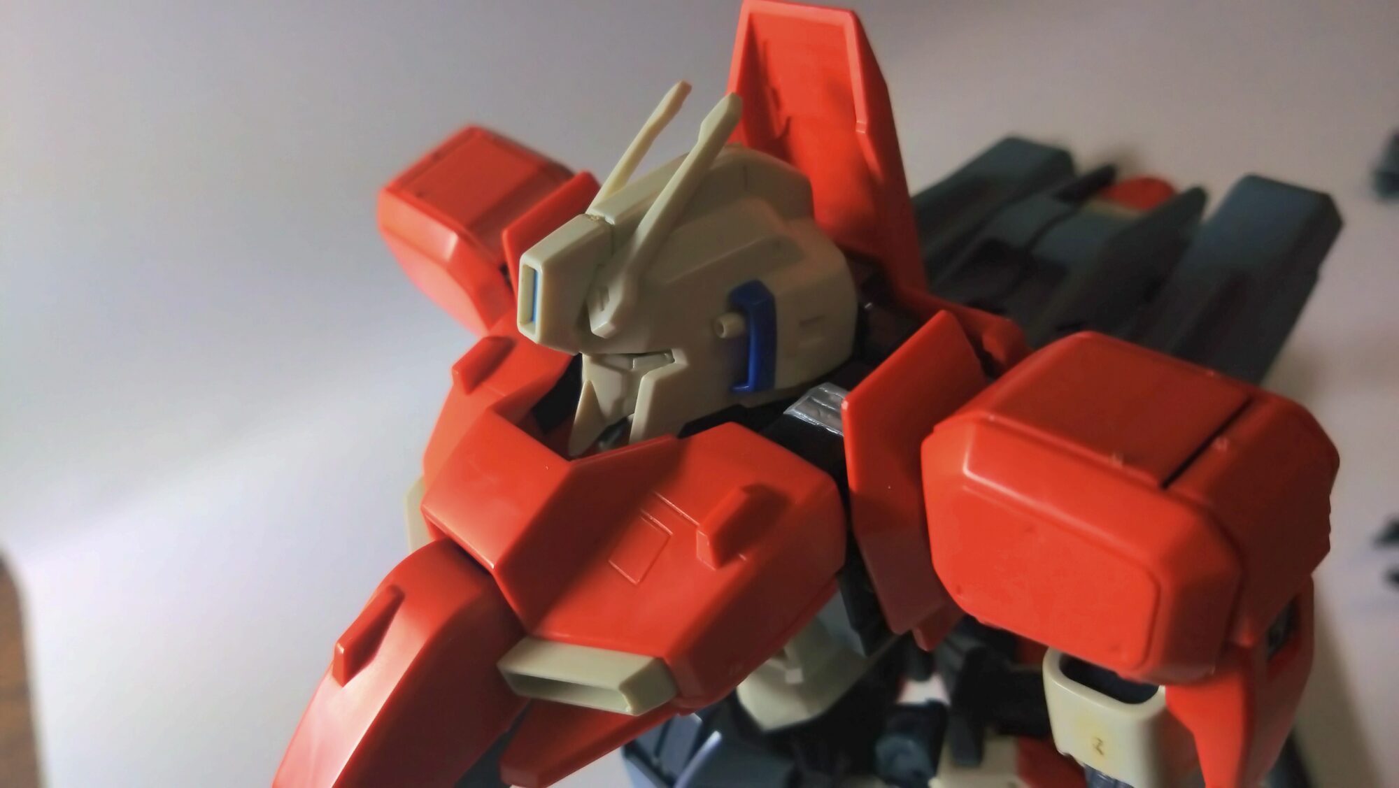 中古MGゼータプラスC1型のフレーム改造②、ウェーブ・ライダーに変形できるように内部フレームを改造しますの画像