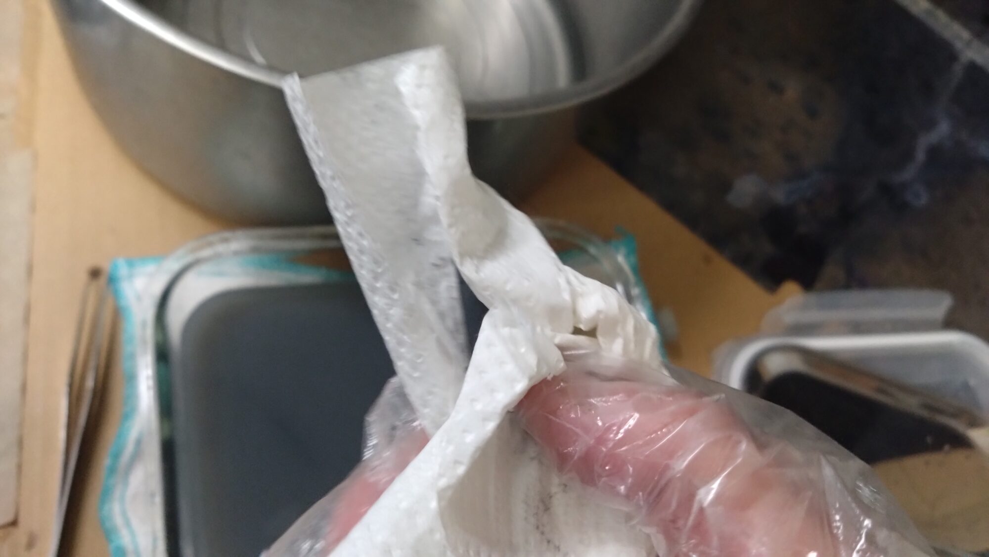 中古塗装済みプラモデルでも、IPAで塗装を剥がしてやり直せます!まずはIPA(イソプロピルアルコール)を使って塗装を剥がす方法をご紹介しますの画像